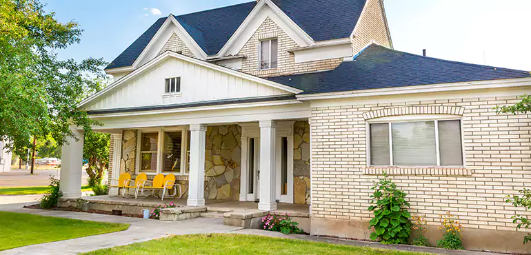 Why Homeowners in Overland Park Sell Their Houses After Losing a Job – And How We Can Help