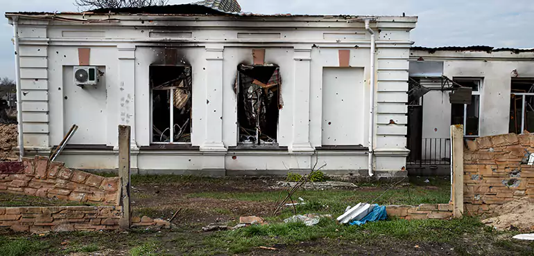 How We Determine a Fair Cash Value for Your Damaged or Distressed Overland Park Home
