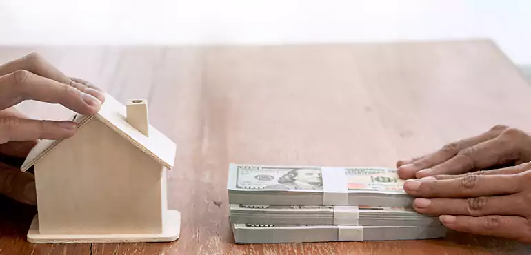 Sell House To Trusted Cash Buyer – We Buy Homes Fast in Overland Park, KS