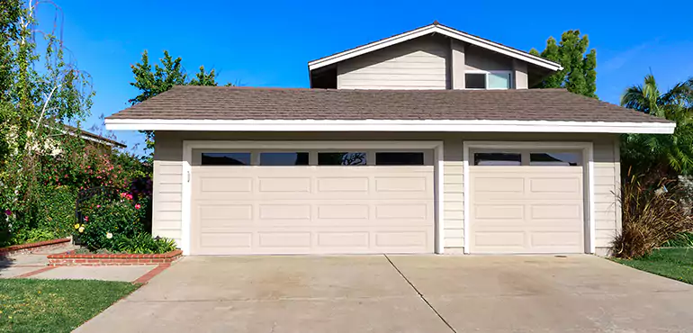 Homes In Pre-foreclosure Or Behind On Payments in Overland Park, KS