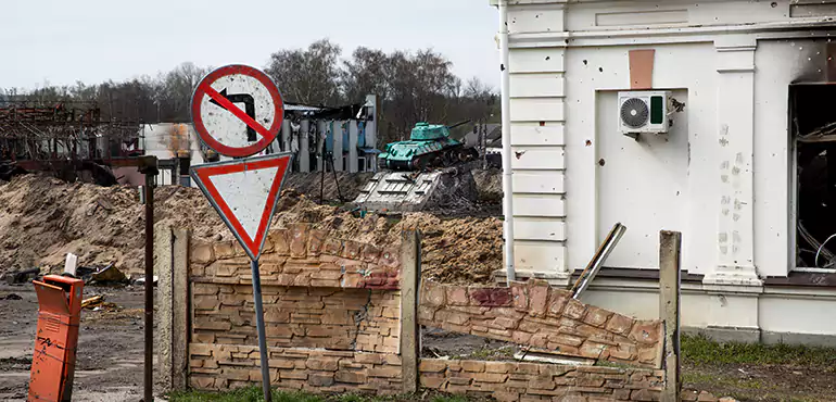 Partial or Full Foundation Collapse in Overland Park, KS