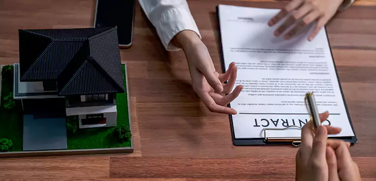Quickly Sell your Vacant Home for a High Price in Overland Park, KS